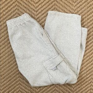 Aritzia - Sweatfleeve Cargo Sweat Pants Wide Legged - Grey - 2XS